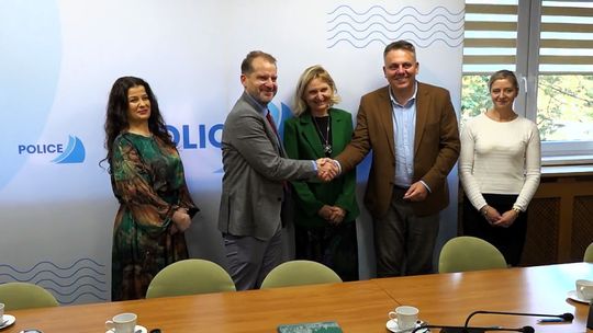 Police inwestują w pomoc społeczną