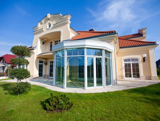 Domowa oranżeria z roślinami jadalnymi ? co możesz uprawiać w swoim ogrodzie zimowym przez cały rok