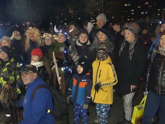 Mieszkańcy wzięli udział w nocnej wycieczce po leśnych ścieżkach Puszczy Wkrzańskiej