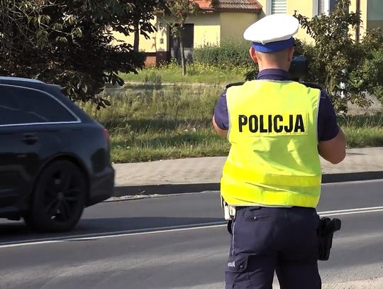 "Mistrzu zwolnij". Policka drogówka w akcji