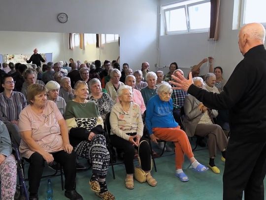 Młodzi Inaczej z Akademii Seniora w Szczecinie odwiedzili podopiecznych Domu Senior+ Młodzi Inaczej z Akademii Seniora w Szczecinie odwiedzili podopiecznych Domu Senior+