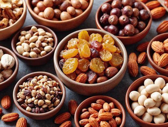 Moc bakalii w Twoim menu: Jakie rodzaje wybierać i jak dawkować je dla najlepszych efektów zdrowotnych?