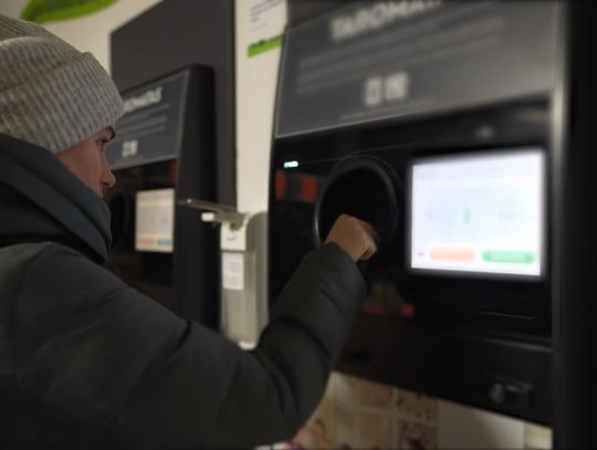 Od 1.10 w kraju obowiązuje system kaucyjny. Nie za wszystkie butelki czy puszki otrzymamy jednak zwrot