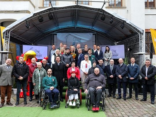 Olimpijska atmosfera na Zamku Książąt Pomorskich w Szczecinie. Rozmowy, autografy i zdjęcia z uczestnikami Igrzysk w Tokio