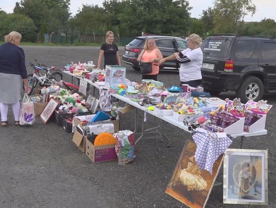 Pomocnicy Ingi zorganizowali Pchli Targ na placu przy ul. Piłsudskiego