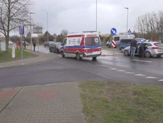 Potrącono kobietę na przejściu dla pieszych