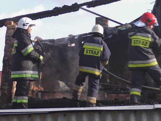 Pożar w Niekłończycy i kolizja w Policach