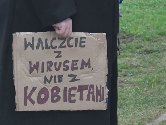 Protest kobiet w Policach 27.10.20