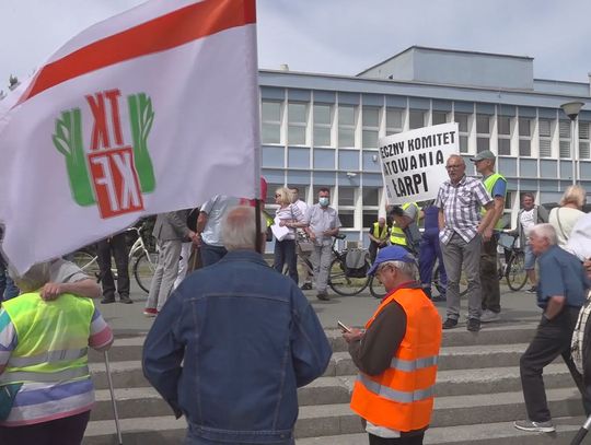 Protest obrońców Łarpi. Zablokowali dojazd do Zakładów Chemicznych