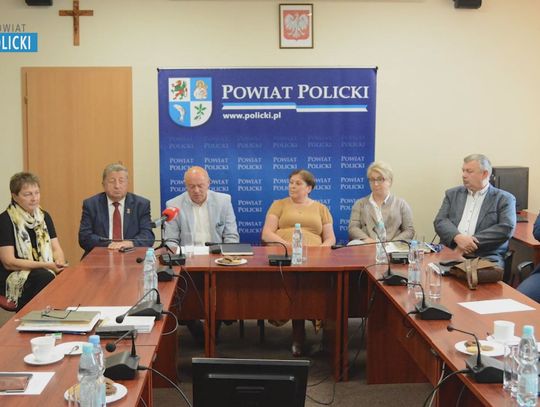 Przedstawiciele gmin i powiatu spotkali się podczas 27. Forum Samorządowego Powiatu Polickiego