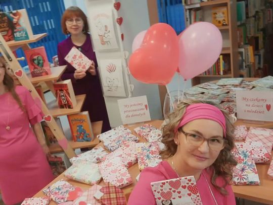 Randka w ciemno z... książką. Akcja polickiej biblioteki