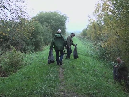 Stowarzyszenie Ekologiczne Łarpia uporządkowało teren Stanicy Wodnej przy ul. Dębowej