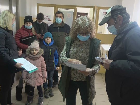 Świadczenia dla uchodźców z Ukrainy: rząd wypłaci jednorazowo 300 zł na osobę i przyzna 500+