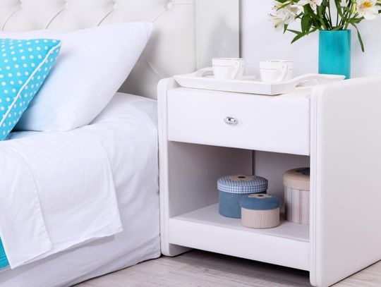 Szafka nocna do sypialni ? na co zwrócić uwagę?
