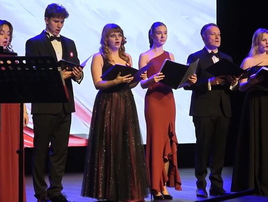 Wielowymiarowy charakter narodowego święta. Policzanie uczcili polską niepodległość