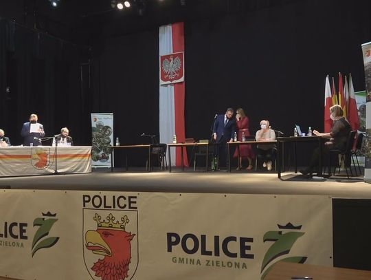 XXVIII sesja Rady Miejskiej w Policach. Nowym Przewodniczącym został Andrzej Rogowski