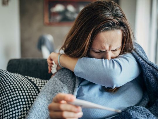 Za oknem mokro i zimno. Domowe sposoby na przeziębienie