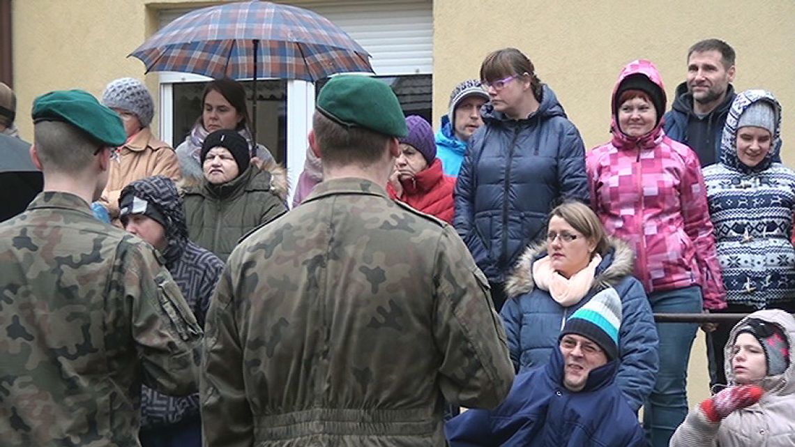 Niezywkła przyjaźń z klasą wojskową