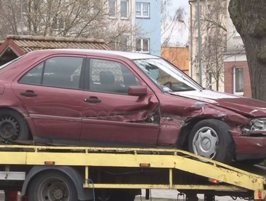 Pożar w Niekłończycy i kolizja w Policach